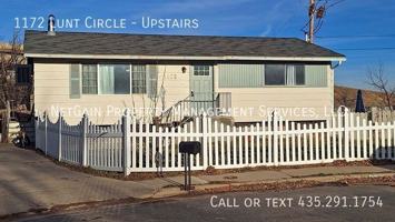 featured image of 1172 Lunt Cir