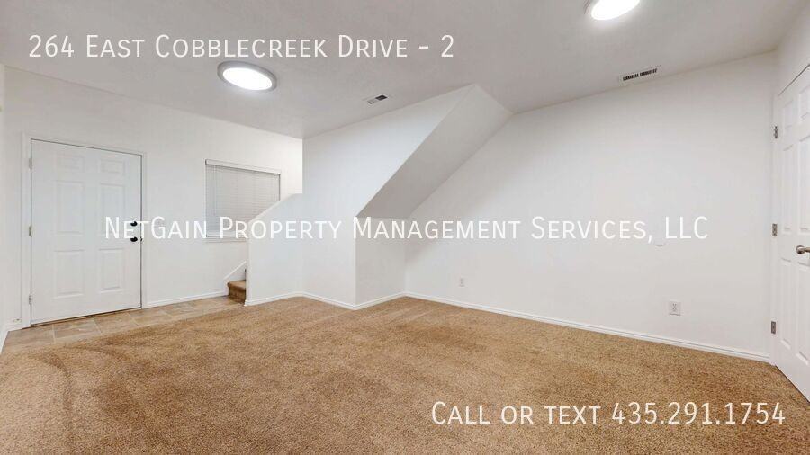 264 E Cobblecreek Dr #2 - Photo 2 of 19