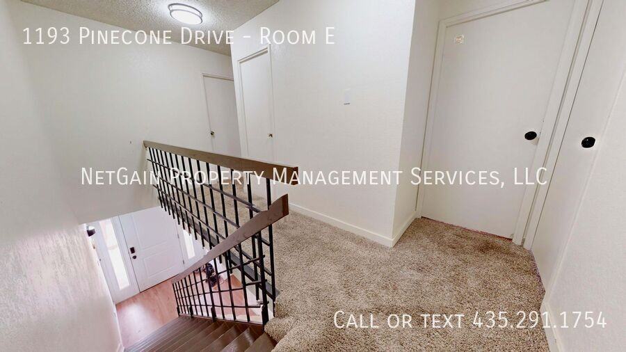 1193 Pinecone Dr #E - Photo 5 of 50