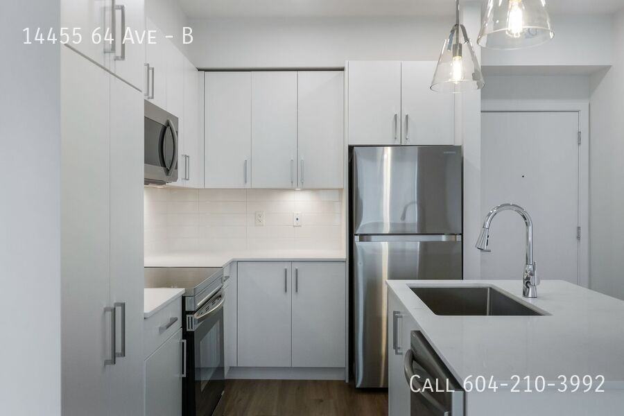 14455 64 Ave #B - Photo 4 of 28