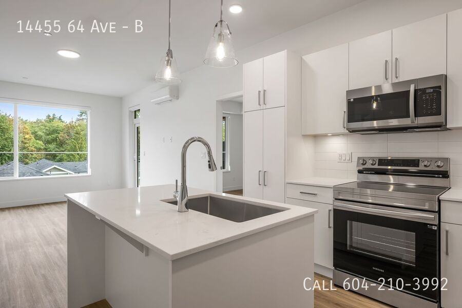 14455 64 Ave #B - Photo 5 of 28