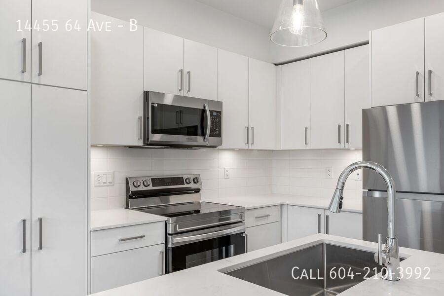 14455 64 Ave #B - Photo 6 of 28