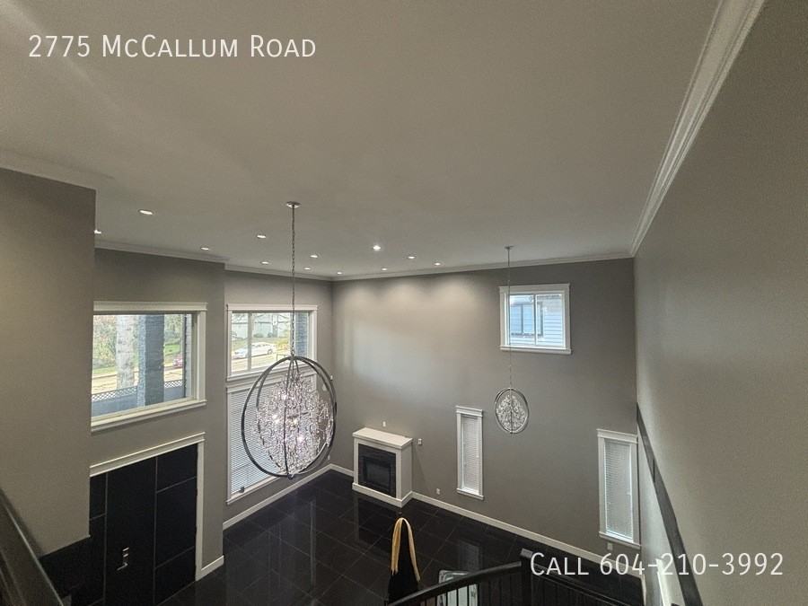 2775 Mccallum Rd - Photo 5 of 18