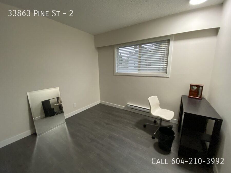 33863 Pine St #2 - Photo 7 of 15