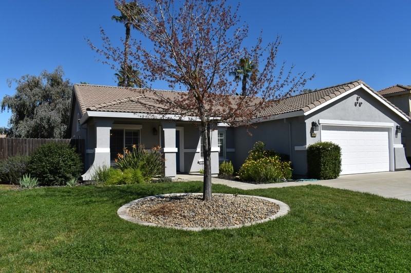 11207 Myrtlewood Dr - Photo 3 of 37