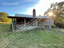 featured image of 4019 Laura Dr
