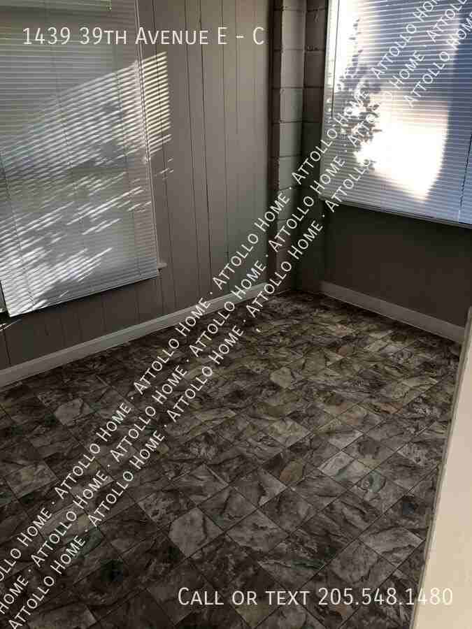 1439 39th Ave E #C - Photo 3 of 12