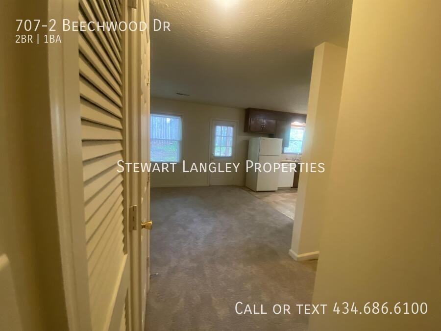 707 Beechwood Dr Apt 2 - Photo 3 of 20