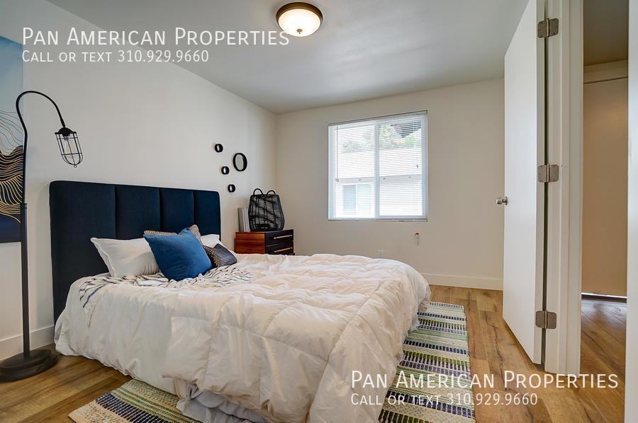 424 E Truslow Ave #02 - Photo 7 of 18