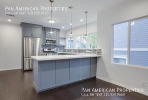 featured image of 2767 1/2 W 8th St