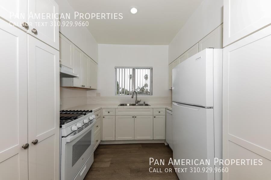 817 Riverside Pl #17 - Photo 4 of 11