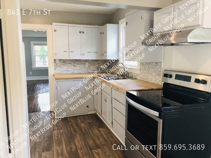 843 E Seventh St - Photo 2 of 12