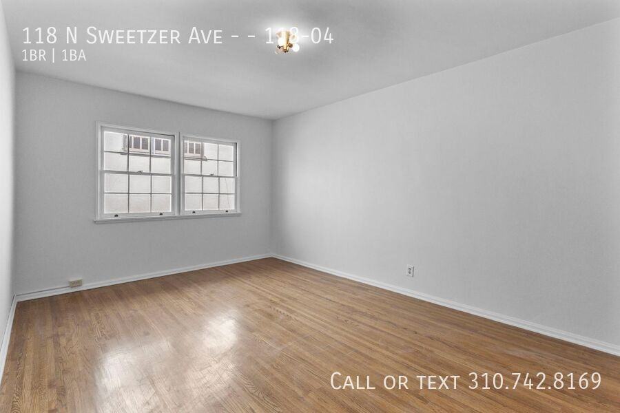 118 N Sweetzer Ave #118-04 - Photo 5 of 12