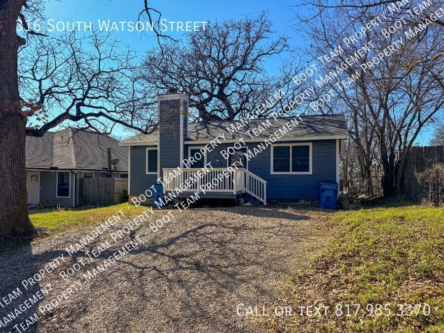 316 S Watson St - Photo 3 of 24