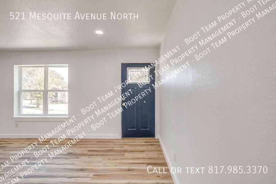 521 Mesquite Ave - Photo 4 of 41