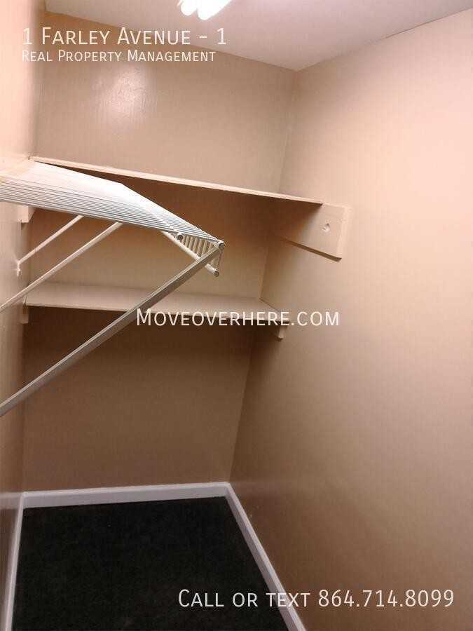 1 Farley Ave #1 - Photo 7 of 11