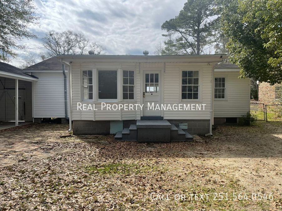 2456 Mclaughlin Dr - Photo 4 of 12