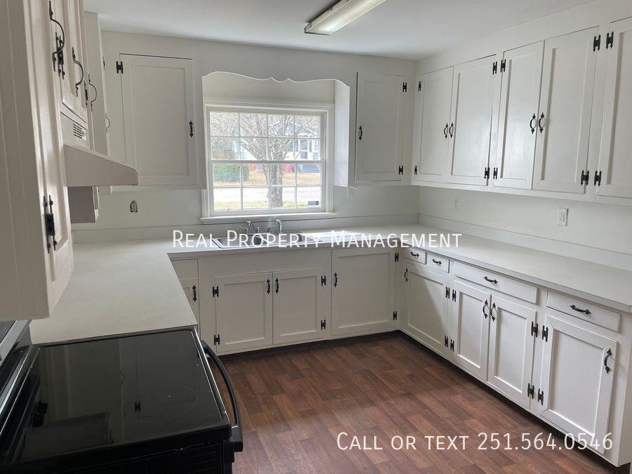 2456 Mclaughlin Dr - Photo 5 of 12