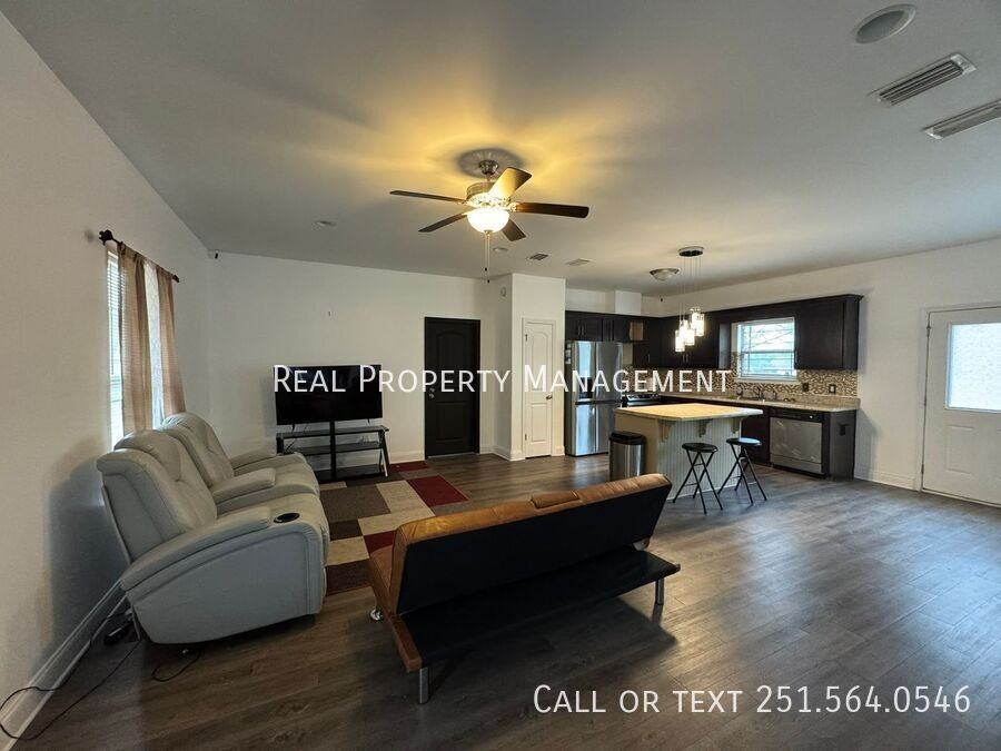 12876 Pearson Place Dr - Photo 2 of 19