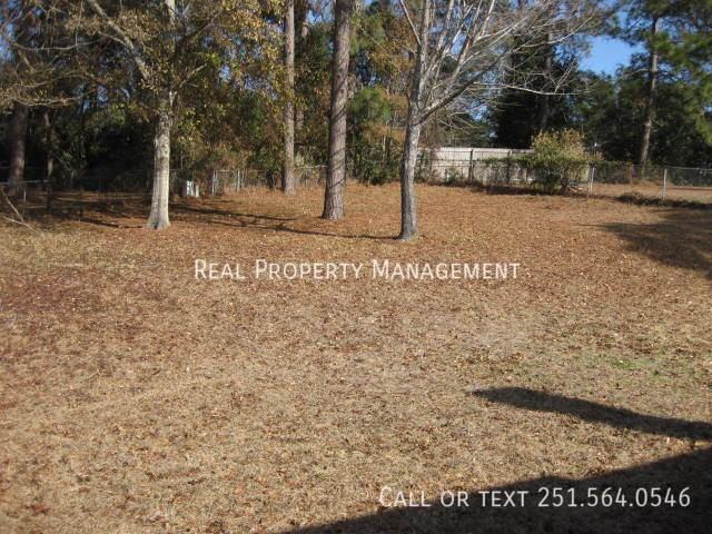 5710 Green Hill Ct - Photo 2 of 15