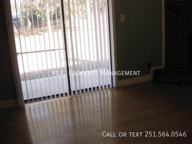 5710 Green Hill Ct - Photo 5 of 15