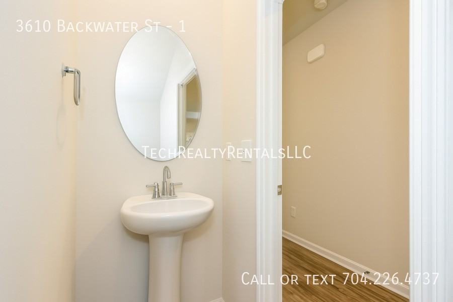 3610 Backwater St #1 - Photo 7 of 9