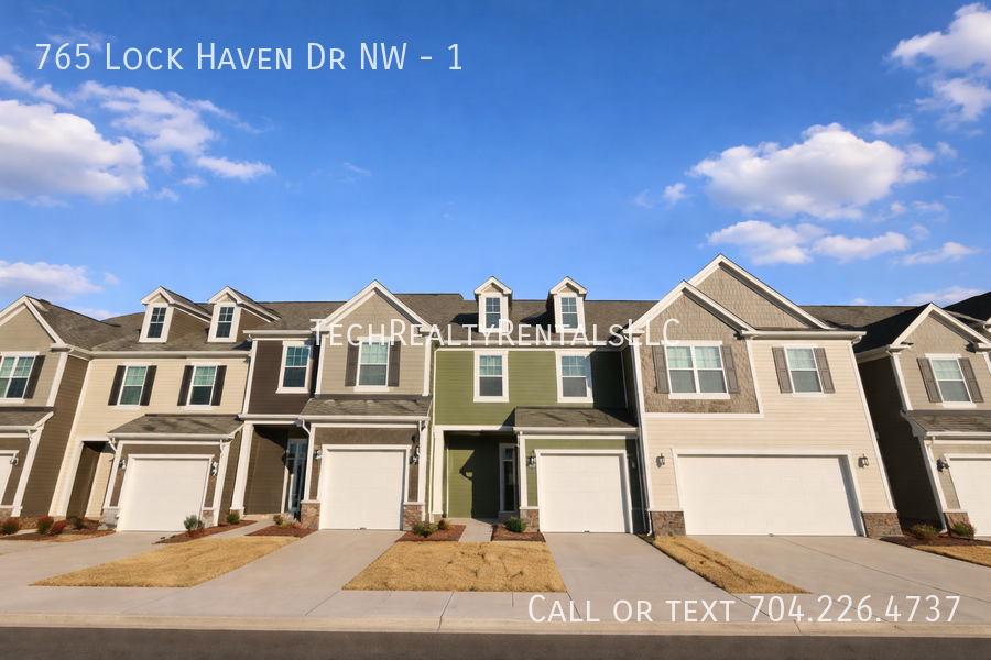 765 Lock Haven Dr Nw #1 - Photo 2 of 20