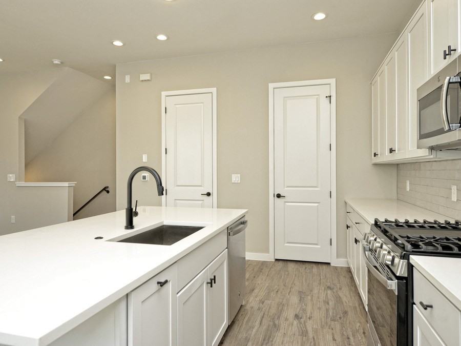 3809 Valley View Rd #15 - Photo 7 of 26