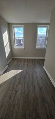 3510 Mount Pleasant Ave - Photo 7 of 13