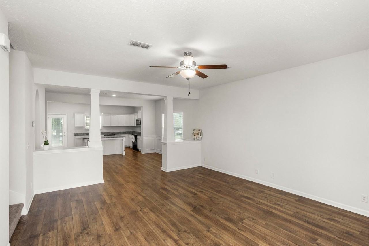 1832 Charismatic Pl - Photo 5 of 46