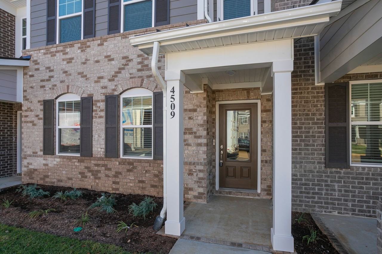 4509 Sardius Dr - Photo 2 of 39