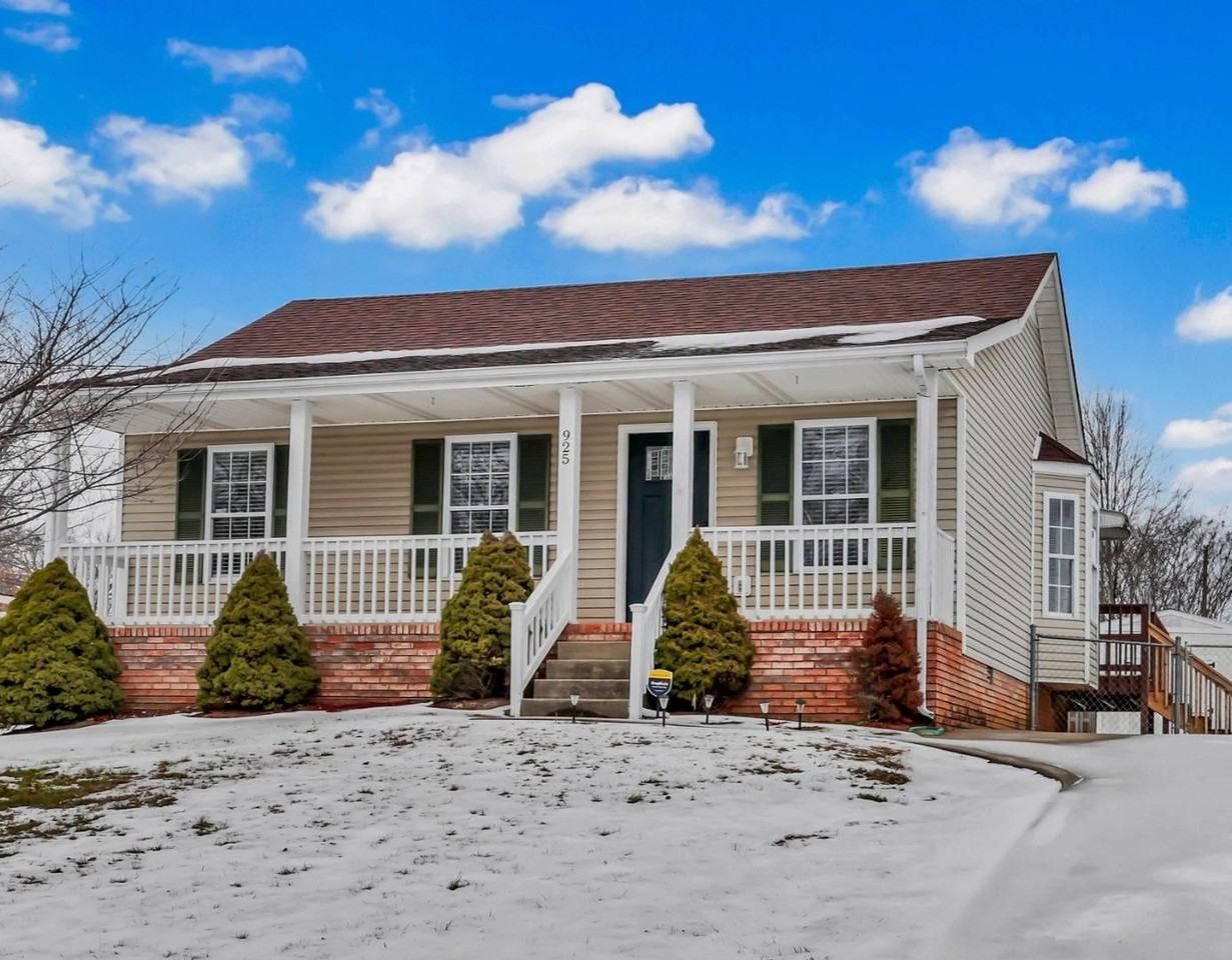 925 Granny White Rd - Photo 3 of 25
