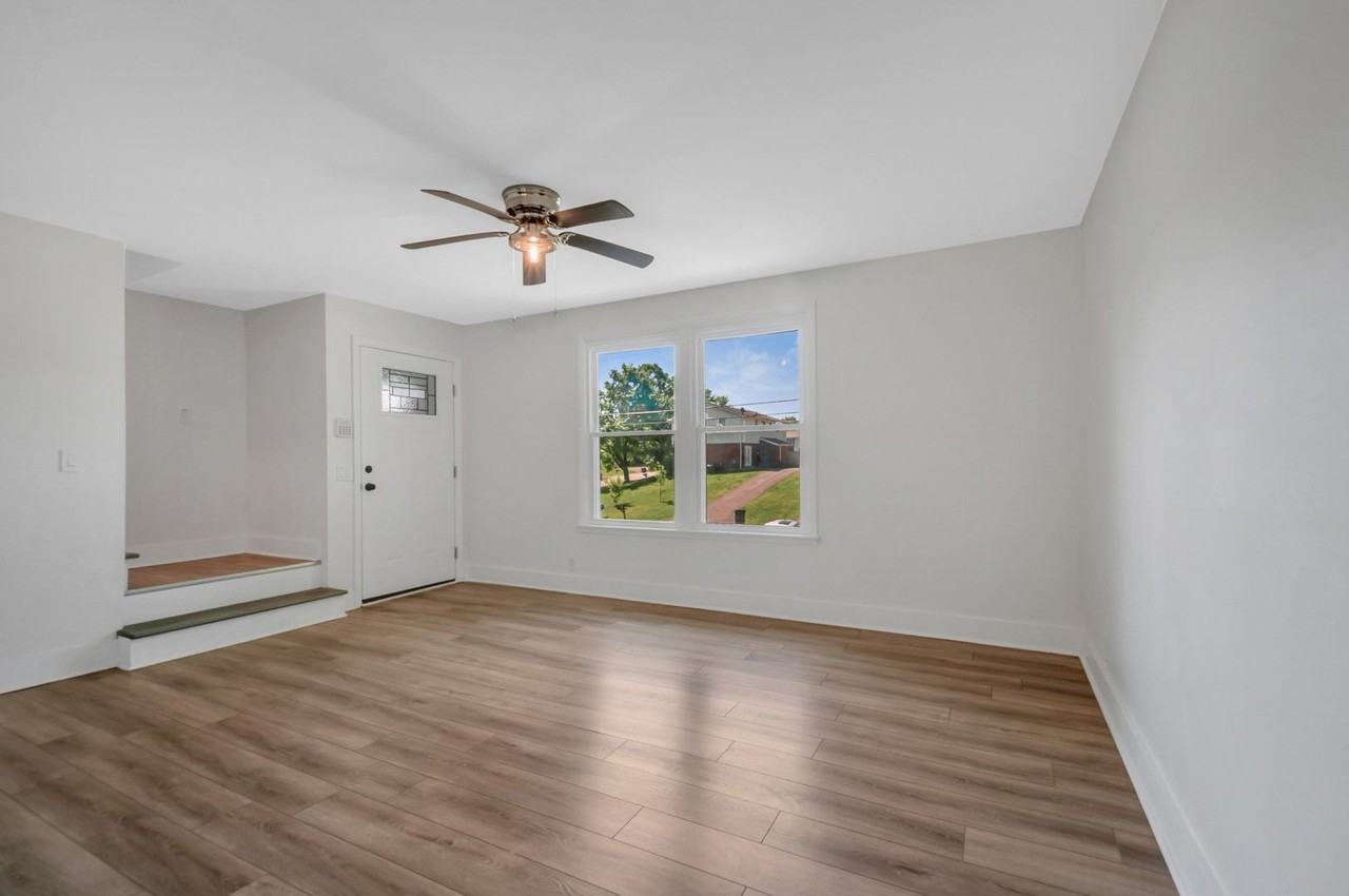 738 Mcpherson Dr - Photo 6 of 27