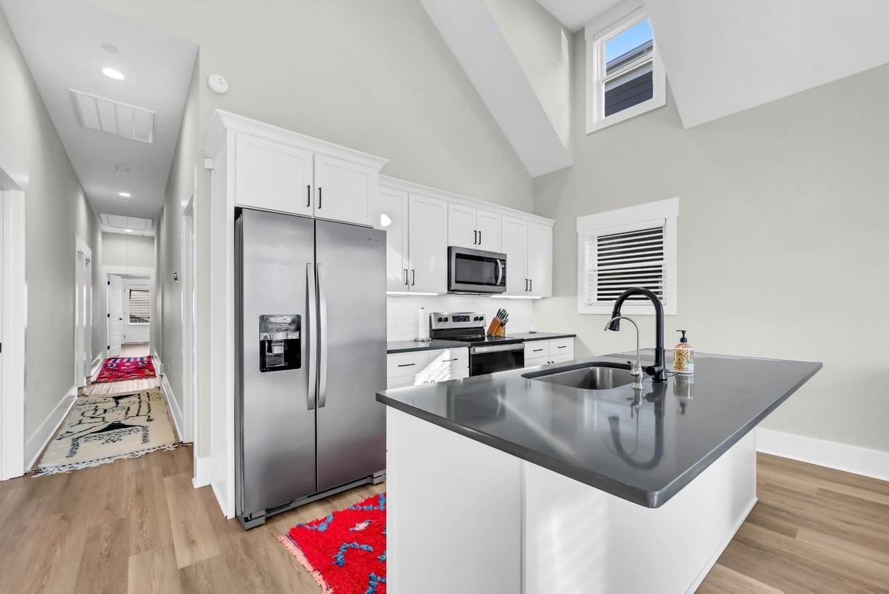 1372 Hicks Edgen Rd - Photo 7 of 37