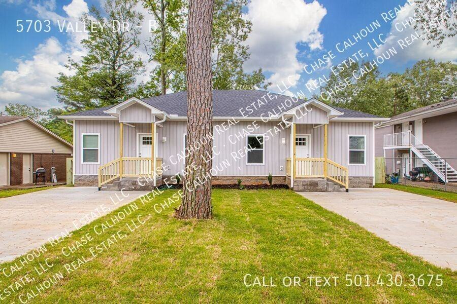 5703 Valley Dr #B - Photo 3 of 25