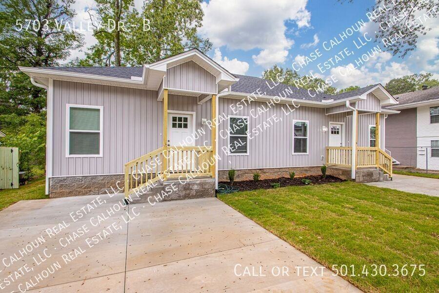 5703 Valley Dr #B - Photo 5 of 25