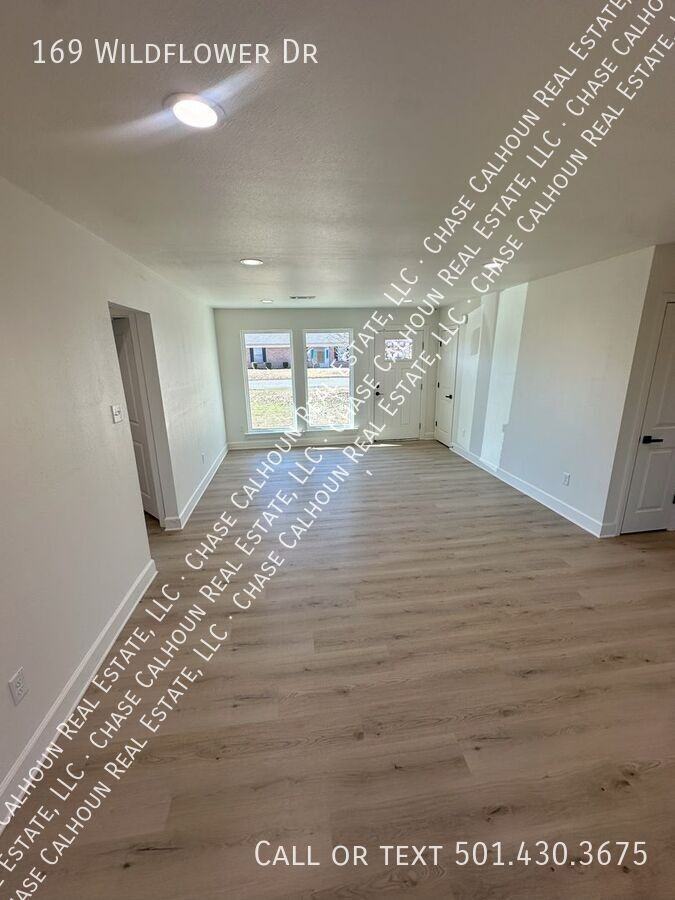 169 Wildflower Dr - Photo 4 of 15