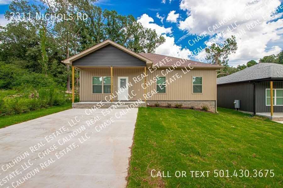 2311 Nichols Rd - Photo 2 of 35