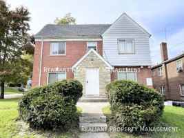 featured image of 4549 Paddock Rd #5