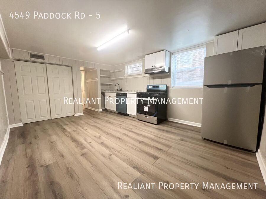 4549 Paddock Rd #5 - Photo 2 of 7