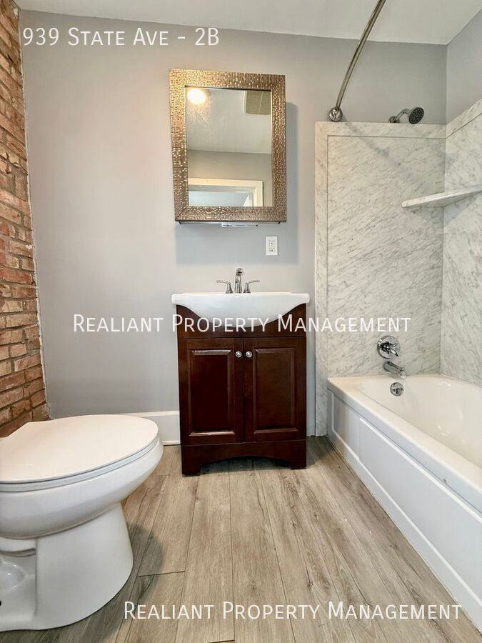 939 State Ave #2B - Photo 7 of 9