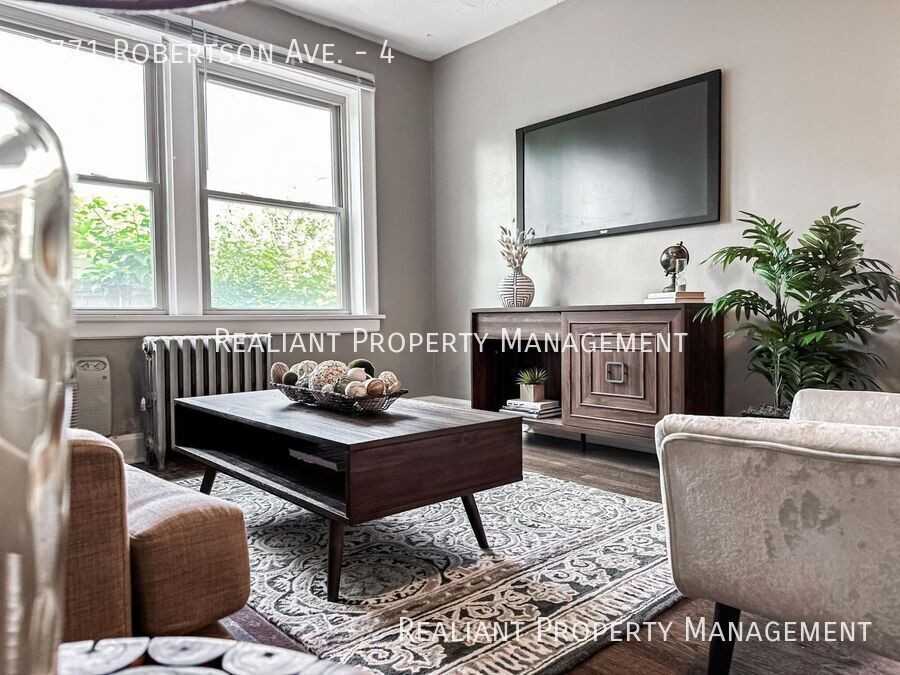 2771 Robertson Ave #4 - Photo 2 of 12