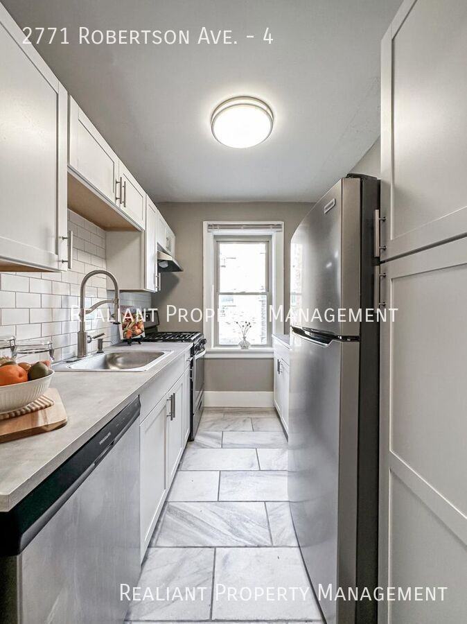 2771 Robertson Ave #4 - Photo 5 of 12