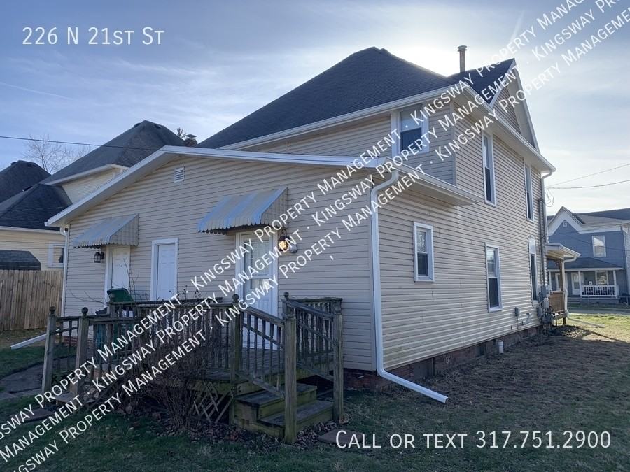 226 N 21st St - Photo 2 of 13