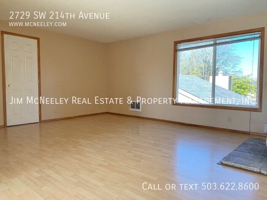 2729 Sw 214th Ave - Photo 3 of 8