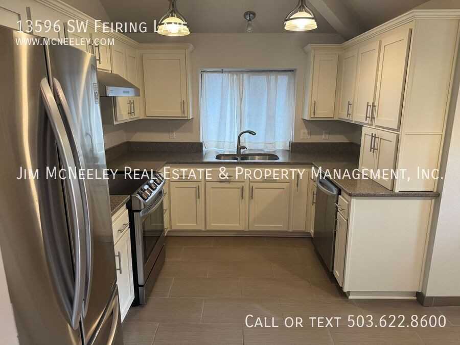 13596 Sw Feiring Ln - Photo 3 of 21