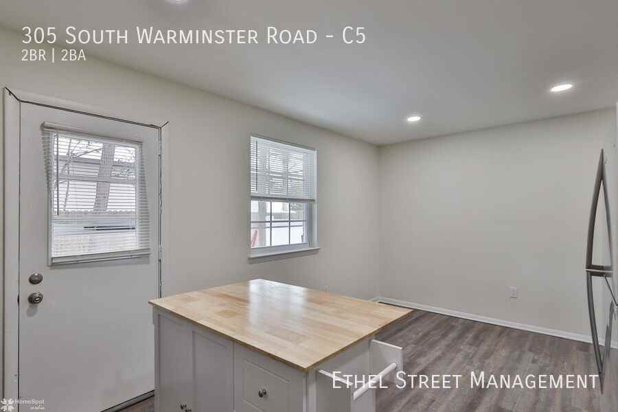 305 S Warminster Rd #C5 - Photo 6 of 29