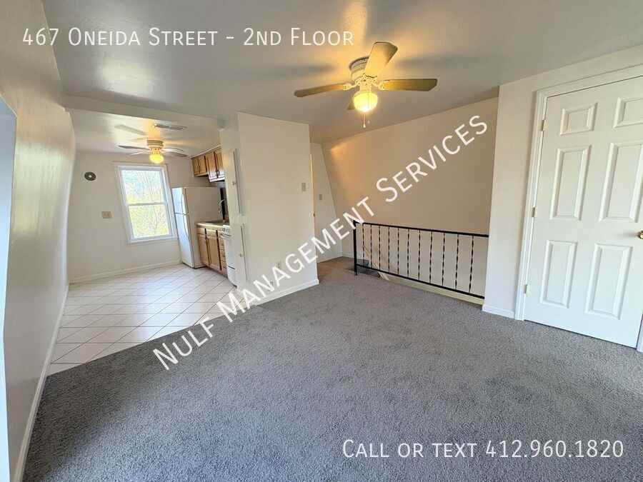467 Oneida St #2ndFL - Photo 3 of 6