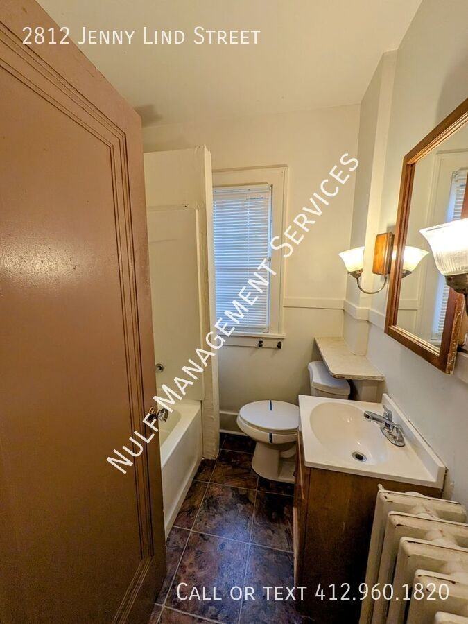 2812 Jenny Lind St - Photo 3 of 7
