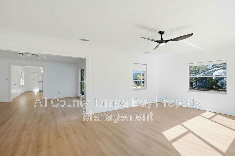 2812 N Munro St - Photo 5 of 21